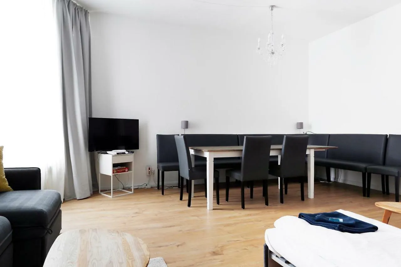 Greif By Rockchair Apartments L Superhost Status L 2 Bedrooms Boxspringbeds In City Center - Cozy Family & Business Flair Welcomes You! Berlin 0*,  Deutschland